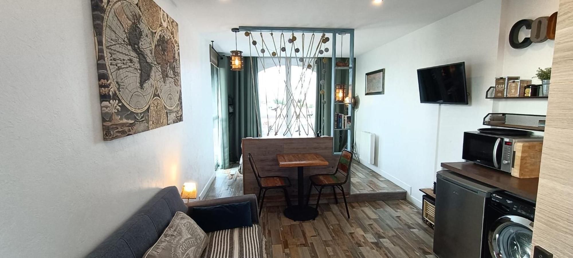 Le Semaphore - Studio Climatise, Grande Terrasse Vue Mer - Parking, Wifi La Grande Motte Exterior photo