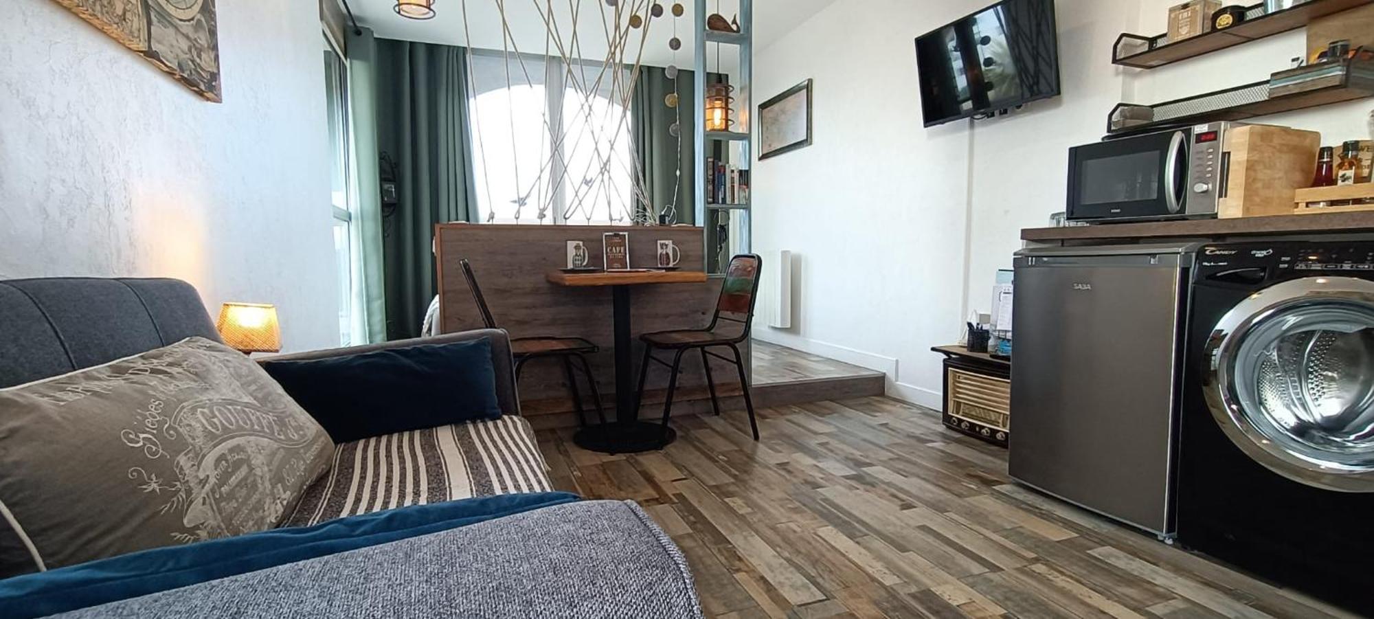 Le Semaphore - Studio Climatise, Grande Terrasse Vue Mer - Parking, Wifi La Grande Motte Exterior photo