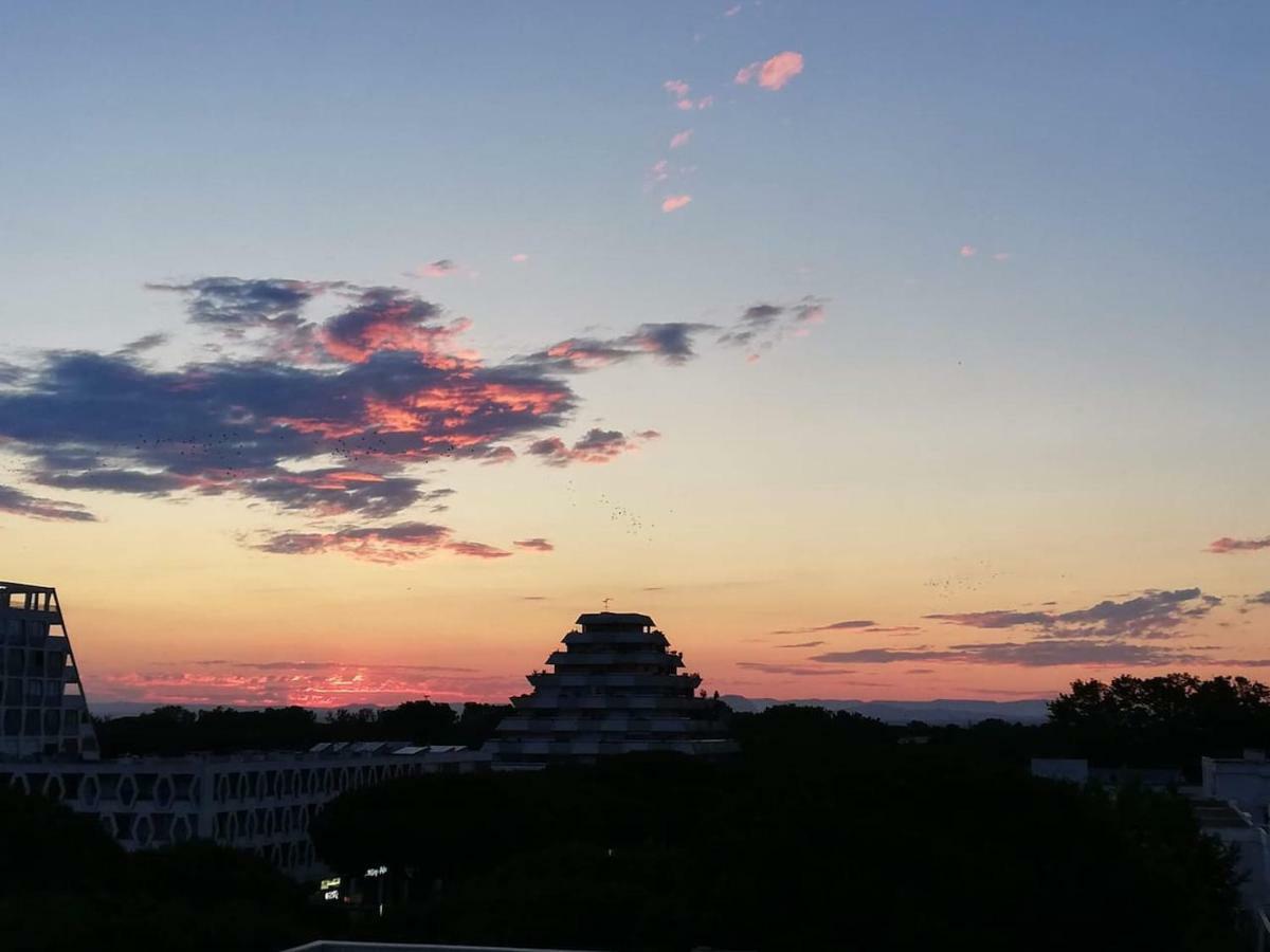 Le Semaphore - Studio Climatise, Grande Terrasse Vue Mer - Parking, Wifi La Grande Motte Exterior photo